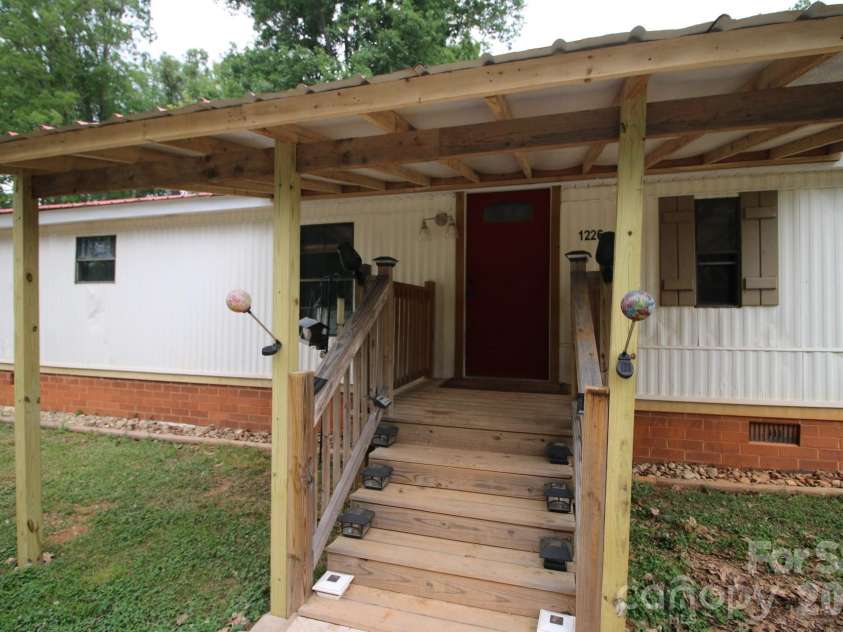 1226 Percy Lane, Rockwell, NC 28138.  MLS# CAR4381945, YatesRealty ID 21727. Front Door
