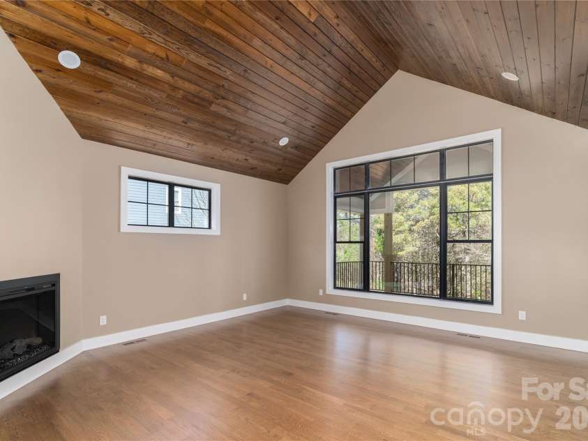 2656 Polo Lane, Maiden, NC 28650.  MLS# CAR4387264, YatesRealty ID 2173. 