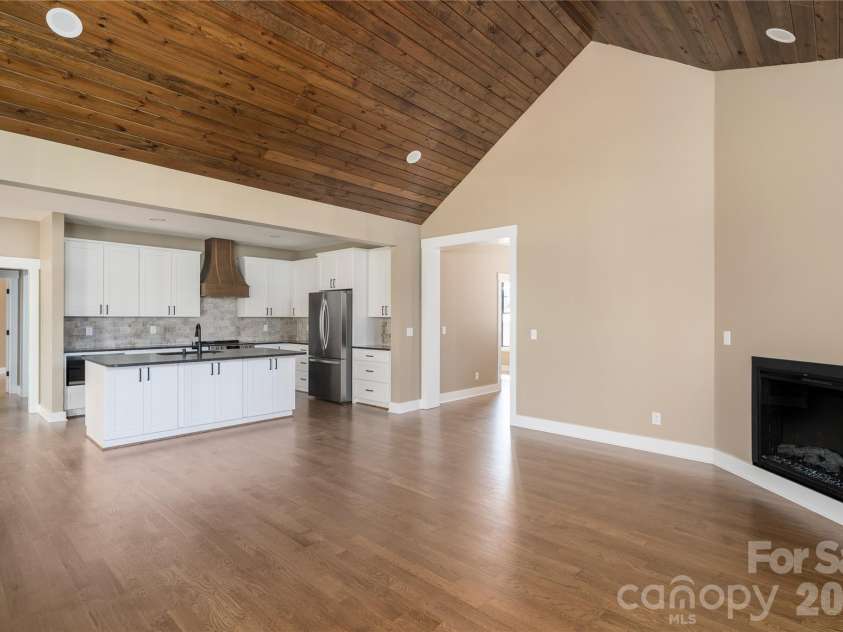 2656 Polo Lane, Maiden, NC 28650.  MLS# CAR4387264, YatesRealty ID 2173. 