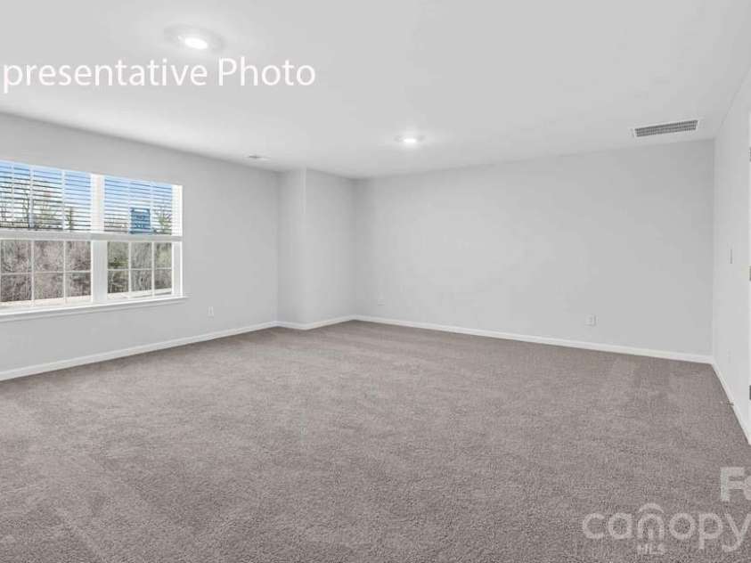 110 Pecan Grove Lane, Statesville, NC 28677.  MLS# CAR4382089, YatesRealty ID 21733. 