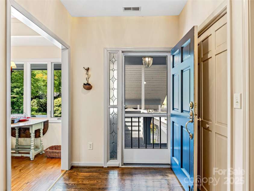 66 Country Club Village Drive, Lake Toxaway, NC 28747.  MLS# CAR4274624, YatesRealty ID 21733. 