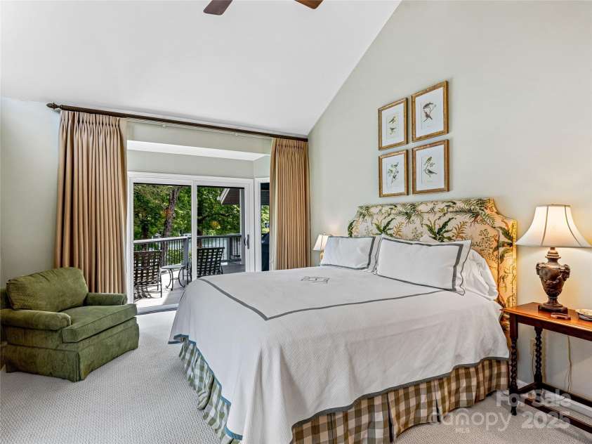 66 Country Club Village Drive, Lake Toxaway, NC 28747.  MLS# CAR4274624, YatesRealty ID 21733. 