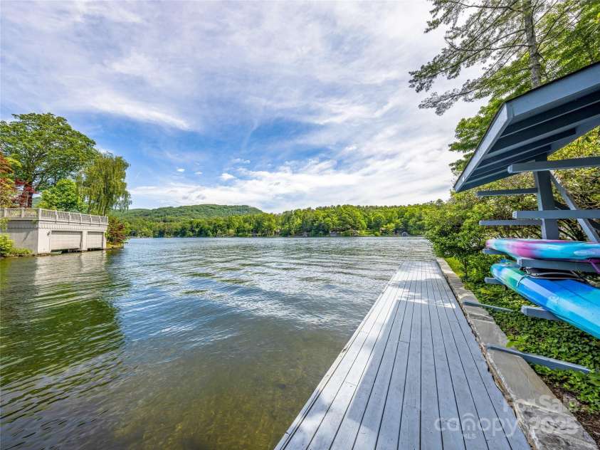 66 Country Club Village Drive, Lake Toxaway, NC 28747.  MLS# CAR4274624, YatesRealty ID 21733. 