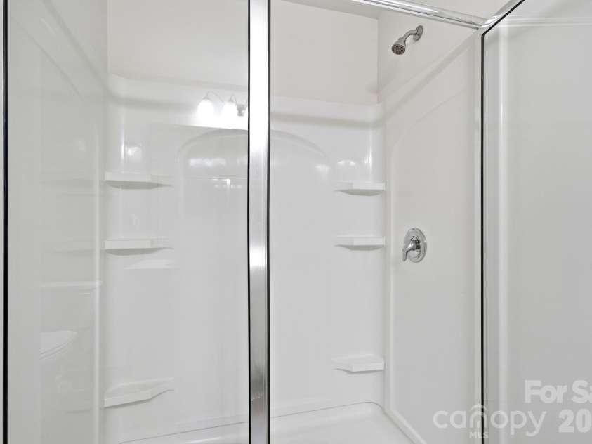 3157 Green Apple Drive, Dallas, NC 28034.  MLS# CAR4382079, YatesRealty ID 21734. 