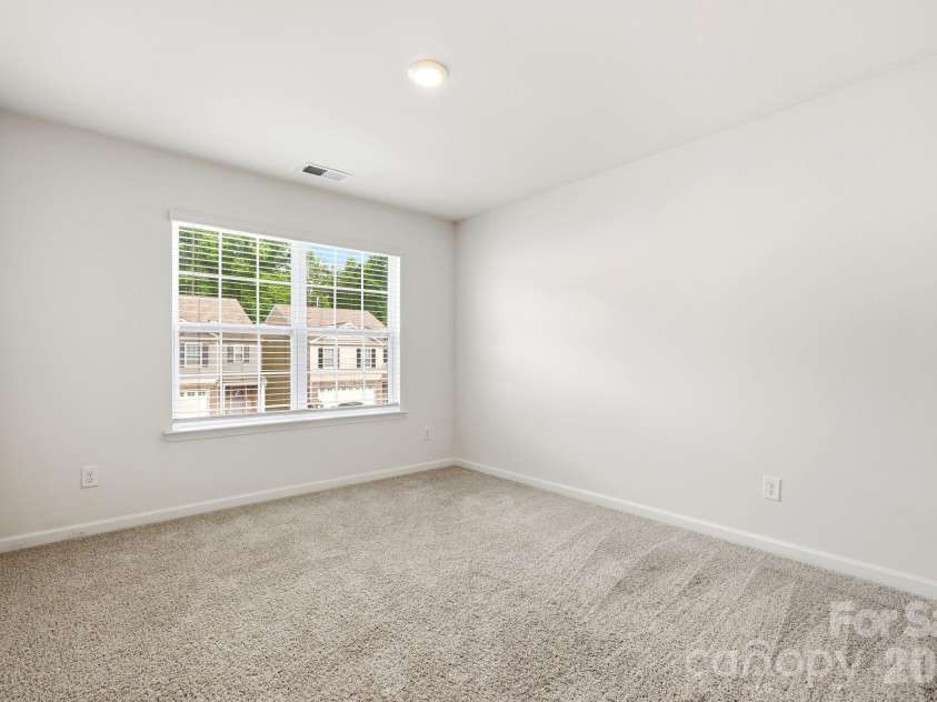 3157 Green Apple Drive, Dallas, NC 28034.  MLS# CAR4382079, YatesRealty ID 21734. 