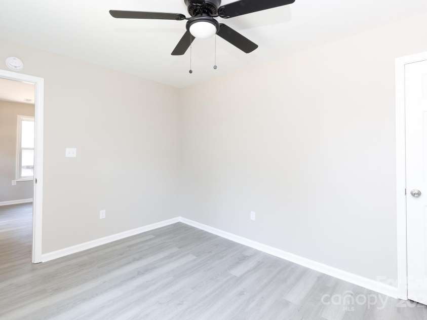 426 Williamson Street, Rock Hill, SC 29730.  MLS# CAR4274635, YatesRealty ID 21734. 