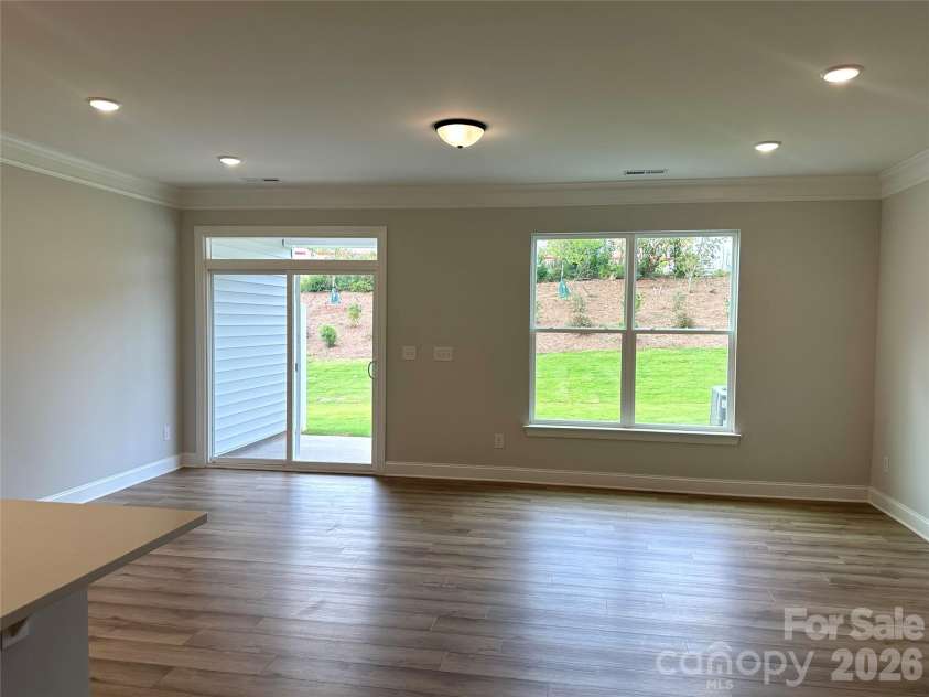 124 Pointer Trail, Troutman, NC 28166.  MLS# CAR4381982, YatesRealty ID 21736. Family Room
