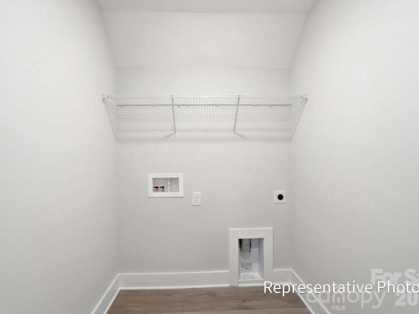 124 Pointer Trail, Troutman, NC 28166.  MLS# CAR4381982, YatesRealty ID 21736. Laundry