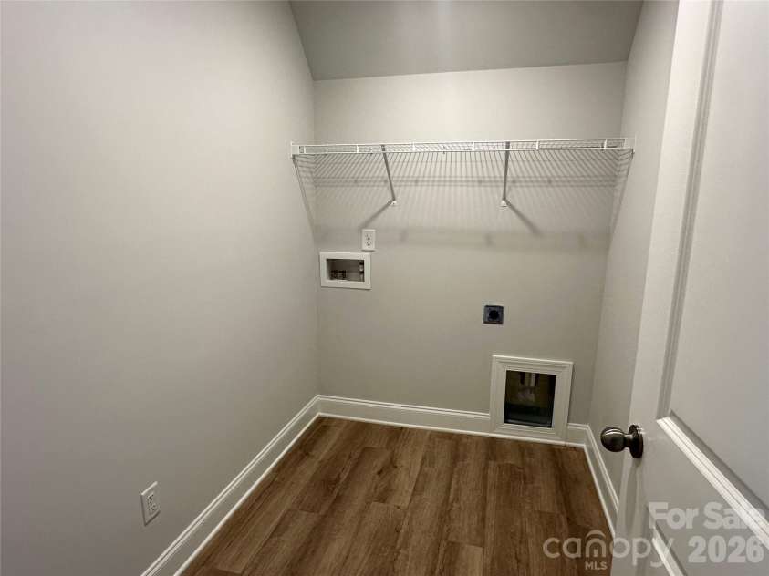 124 Pointer Trail, Troutman, NC 28166.  MLS# CAR4381982, YatesRealty ID 21736. Laundry Room