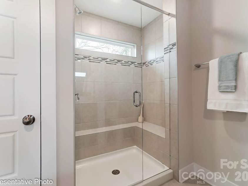 124 Pointer Trail, Troutman, NC 28166.  MLS# CAR4381982, YatesRealty ID 21736. Primary Bathroom