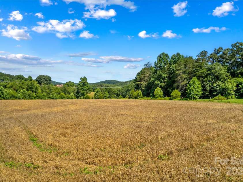 1043 Linneys Mill Road, Union Grove, NC 28689.  MLS# CAR4274249, YatesRealty ID 21737. 