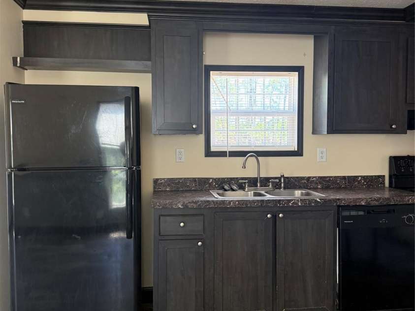 2640 Old Wire Road, Wallace, SC 29596.  MLS# CAR4382120, YatesRealty ID 21738. 