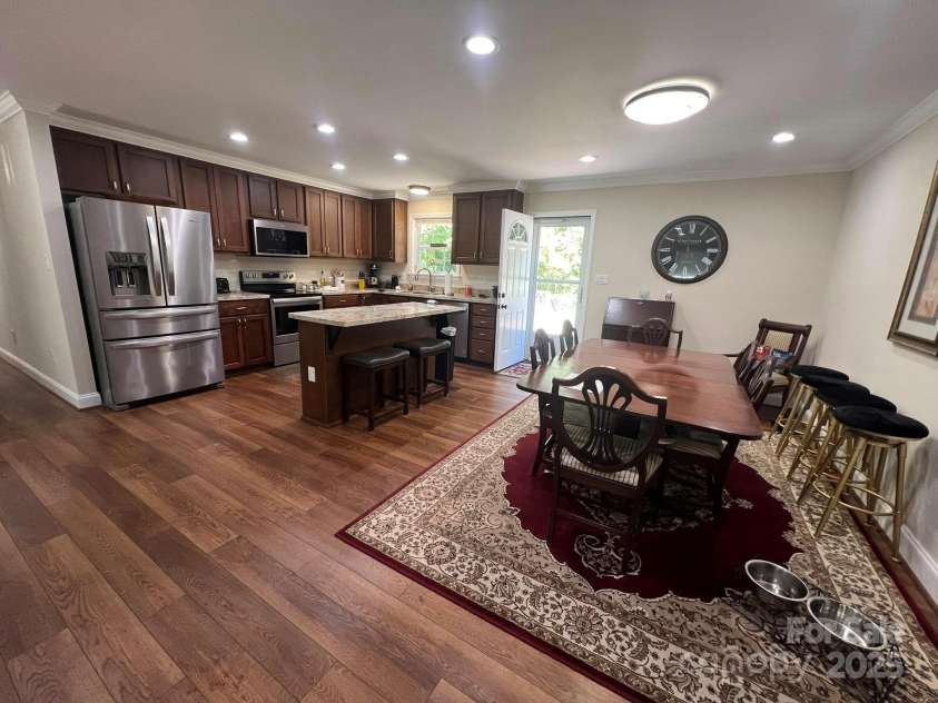 5550 Hillsdale Street, Fort Lawn, SC 29714.  MLS# CAR4274519, YatesRealty ID 21738. 