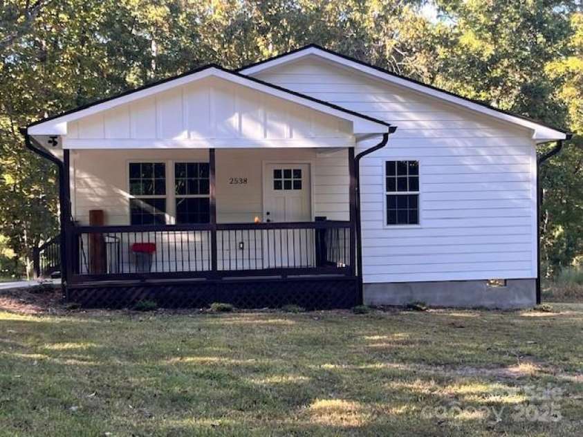 2538 Gemena Road, Chapel Hill, NC 27516.  MLS# CAR4307170, YatesRealty ID 2174. 