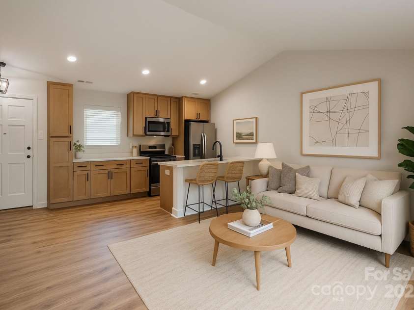 6732 Park Hickory Drive, Charlotte, NC 28227.  MLS# CAR4312422, YatesRealty ID 2174. AI furnished