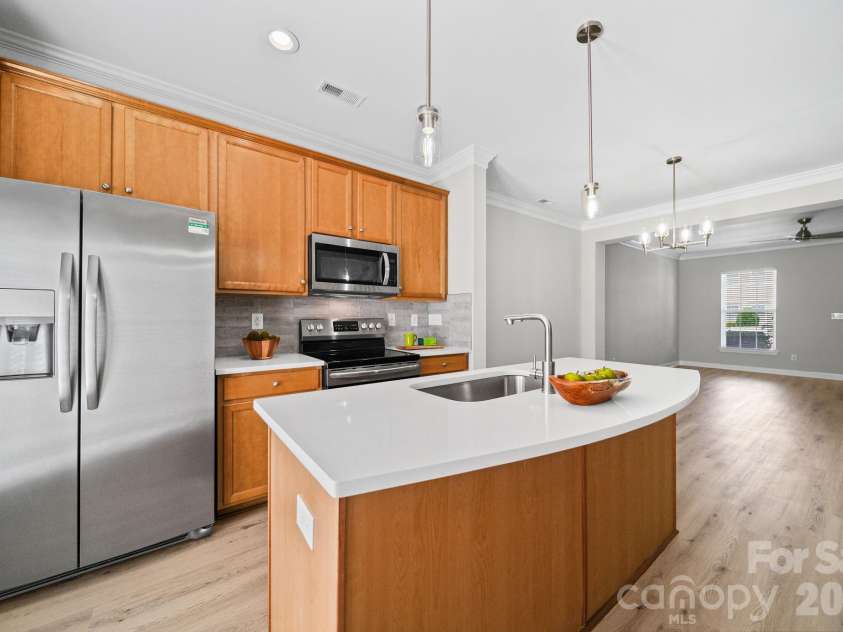 12719 Persimmon Tree Drive, Charlotte, NC 28273.  MLS# CAR4382115, YatesRealty ID 21740. 