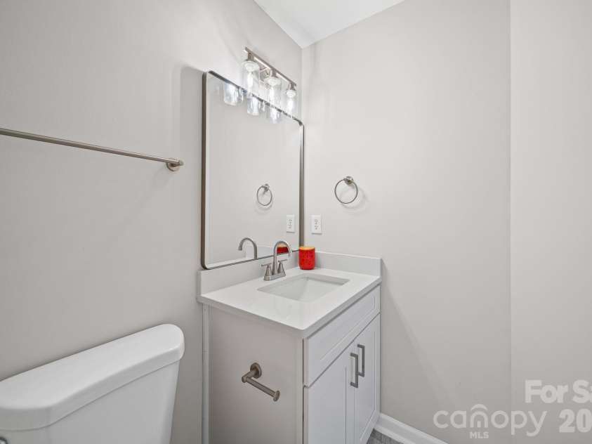 12719 Persimmon Tree Drive, Charlotte, NC 28273.  MLS# CAR4382115, YatesRealty ID 21740. 