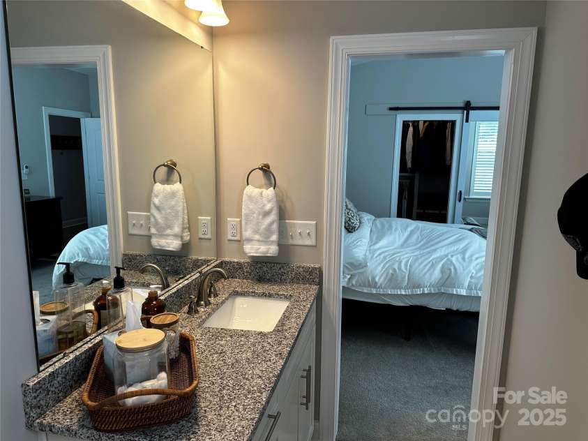 110 Pine Street, Lincolnton, NC 28092.  MLS# CAR4263532, YatesRealty ID 21741. 