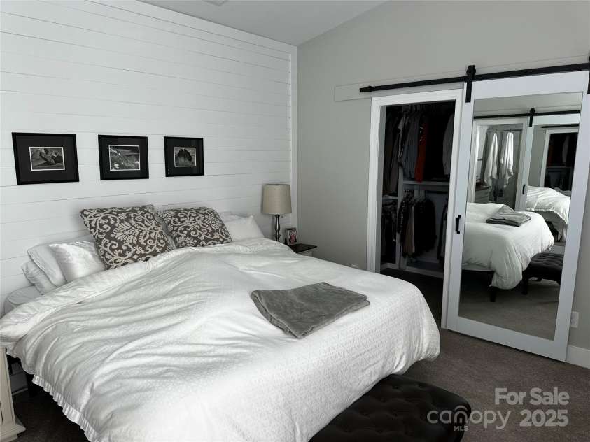 110 Pine Street, Lincolnton, NC 28092.  MLS# CAR4263532, YatesRealty ID 21741. 