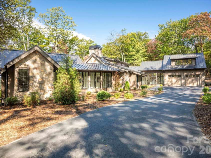 519 Eagle Drive, Sapphire, NC 28774.  MLS# CAR4382245, YatesRealty ID 21743. 