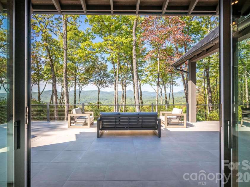 519 Eagle Drive, Sapphire, NC 28774.  MLS# CAR4382245, YatesRealty ID 21743. 