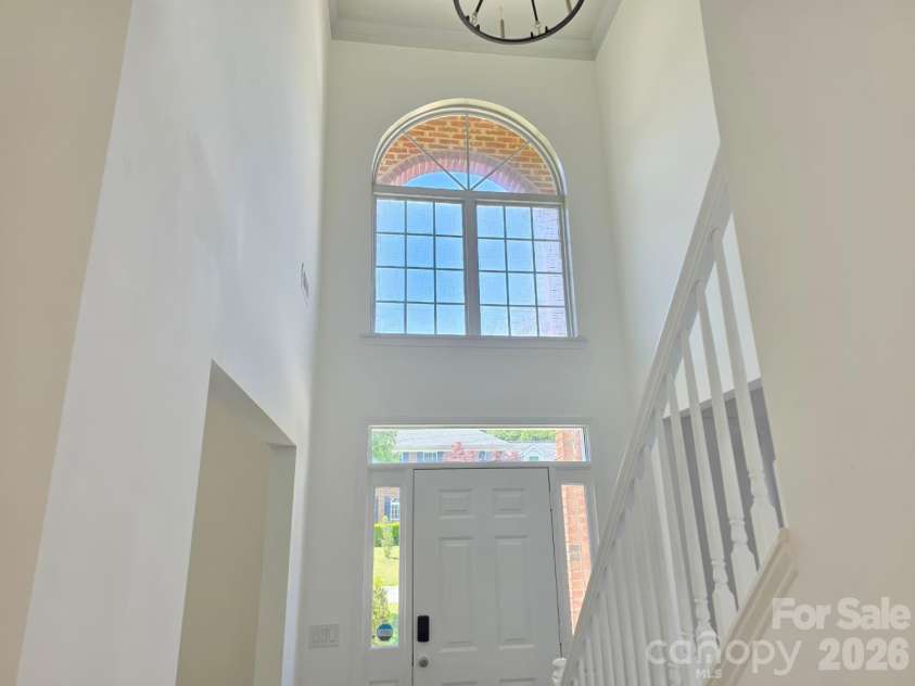 10317 Stoneykirk Lane, Charlotte, NC 28269.  MLS# CAR4382179, YatesRealty ID 21744. 