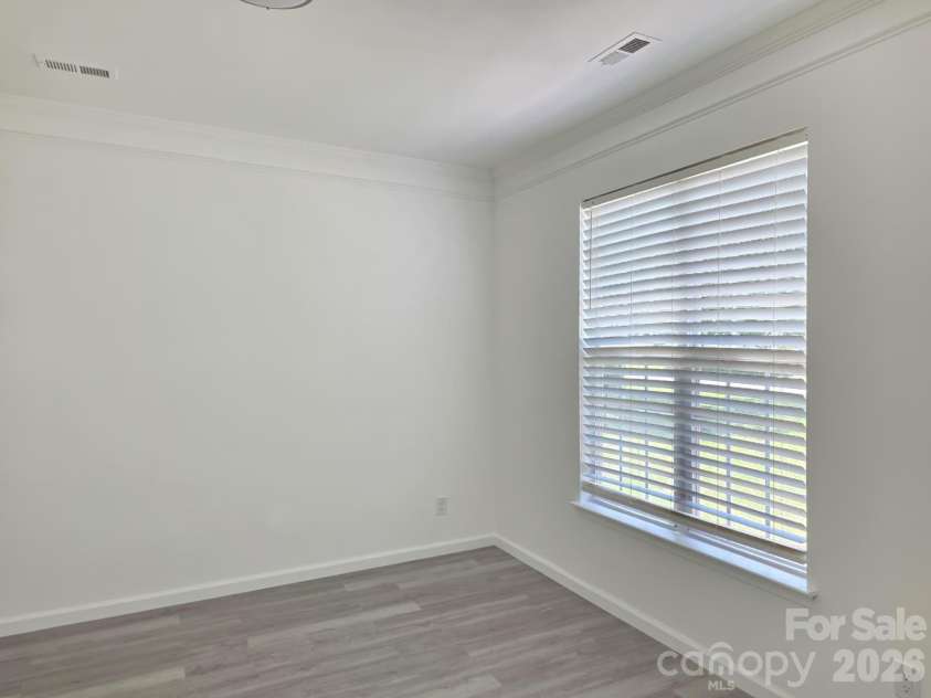 10317 Stoneykirk Lane, Charlotte, NC 28269.  MLS# CAR4382179, YatesRealty ID 21744. 