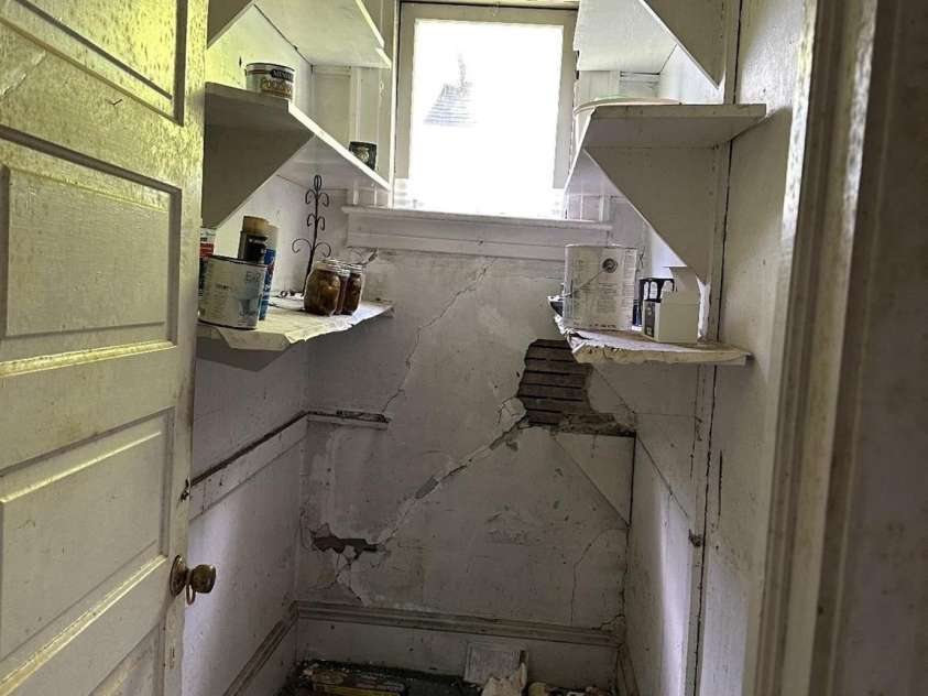 118 Hemphill Avenue, Chester, SC 29706.  MLS# CAR4271644, YatesRealty ID 21744. 