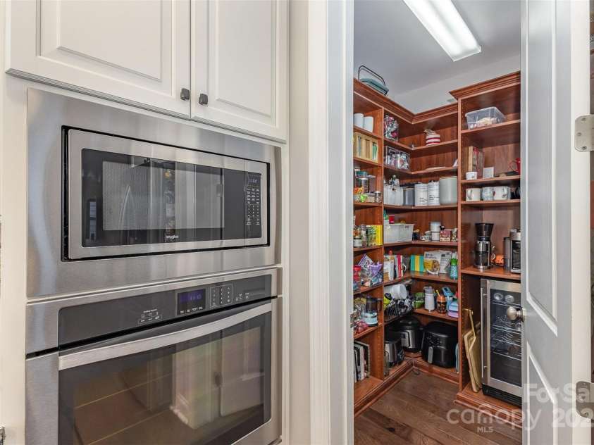 209 Helton Lane, Fort Mill, SC 29708.  MLS# CAR4251647, YatesRealty ID 21745. 