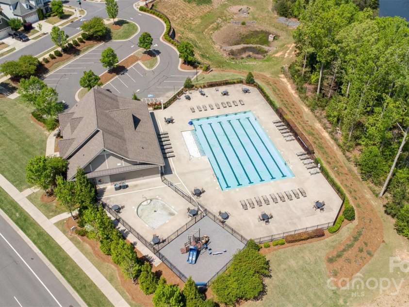 209 Helton Lane, Fort Mill, SC 29708.  MLS# CAR4251647, YatesRealty ID 21745. 