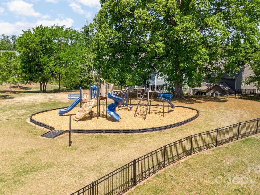 209 Helton Lane, Fort Mill, SC 29708.  MLS# CAR4251647, YatesRealty ID 21745. 