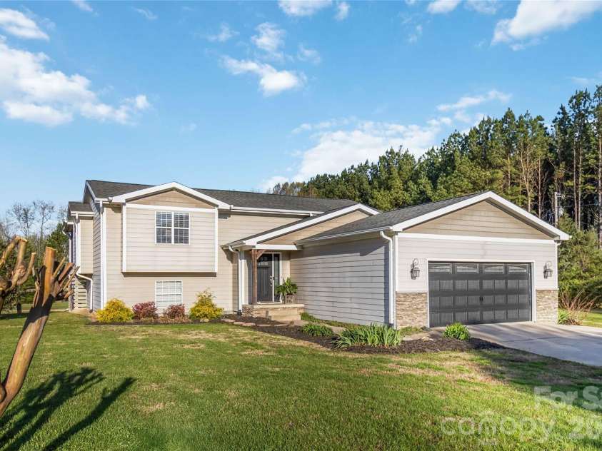 8407 Harvell Road, Stanfield, NC 28163.  MLS# CAR4353096, YatesRealty ID 21745. 