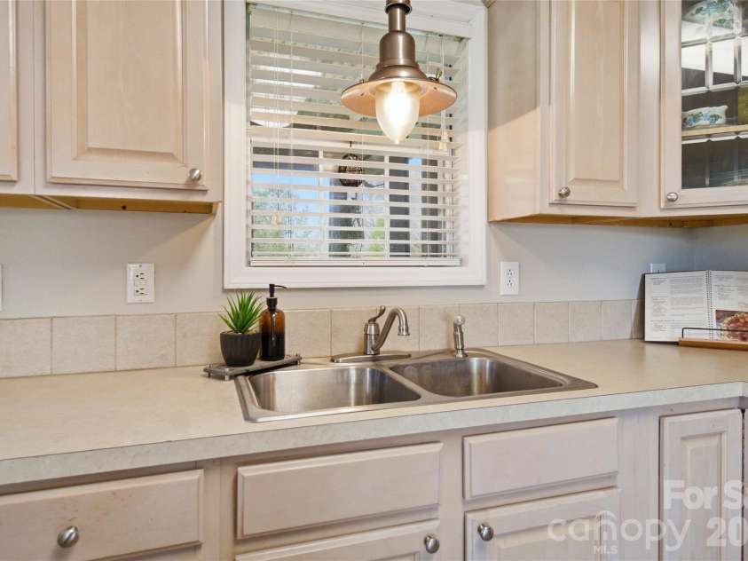 8407 Harvell Road, Stanfield, NC 28163.  MLS# CAR4353096, YatesRealty ID 21745. 