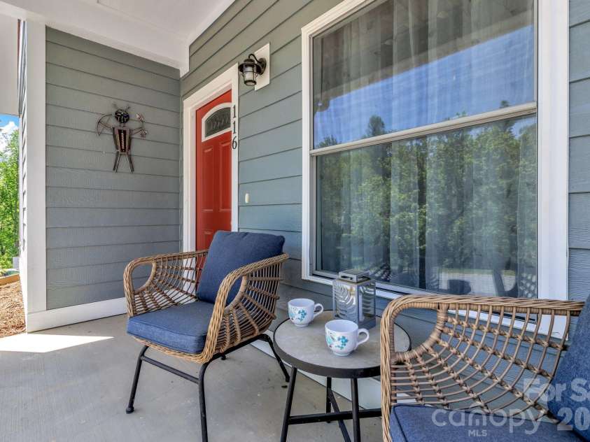 116 Northbend Drive, Asheville, NC 28804.  MLS# CAR4372052, YatesRealty ID 21746. 