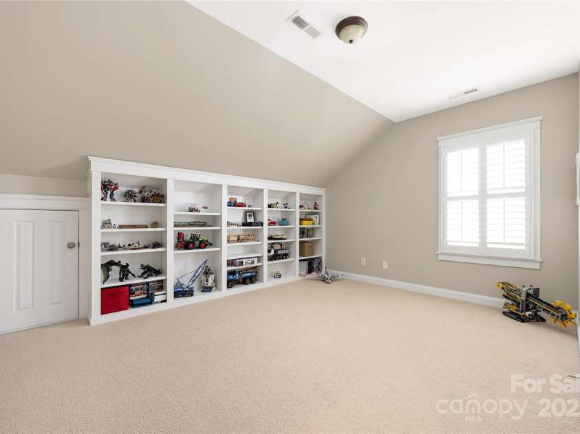 188 Lilac Mist Loop, Mooresville, NC 28115.  MLS# CAR4268068, YatesRealty ID 21747. 