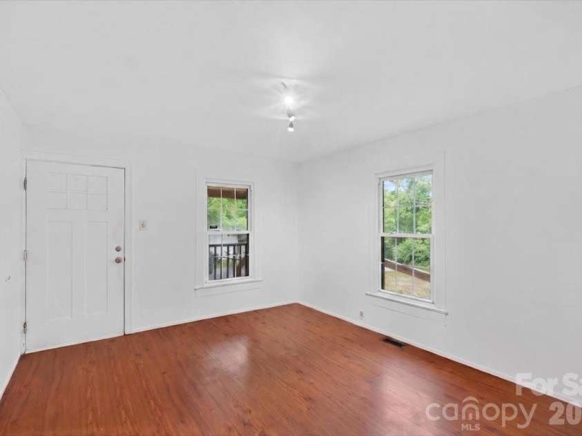 416 Echo Avenue, Kannapolis, NC 28081.  MLS# CAR4381584, YatesRealty ID 21747. 