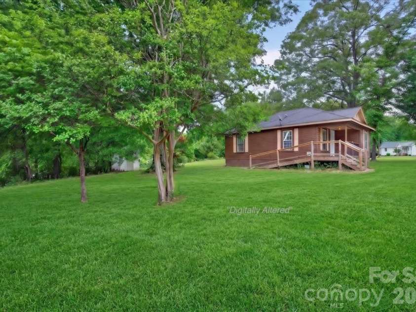 416 Echo Avenue, Kannapolis, NC 28081.  MLS# CAR4381584, YatesRealty ID 21747. 