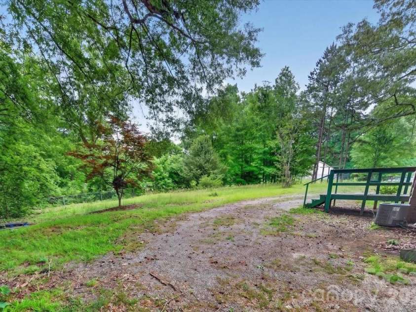 416 Echo Avenue, Kannapolis, NC 28081.  MLS# CAR4381584, YatesRealty ID 21747. 