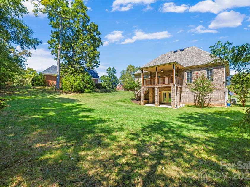 1593 Worthington Crossing, Rock Hill, SC 29732.  MLS# CAR4301171, YatesRealty ID 2175. 