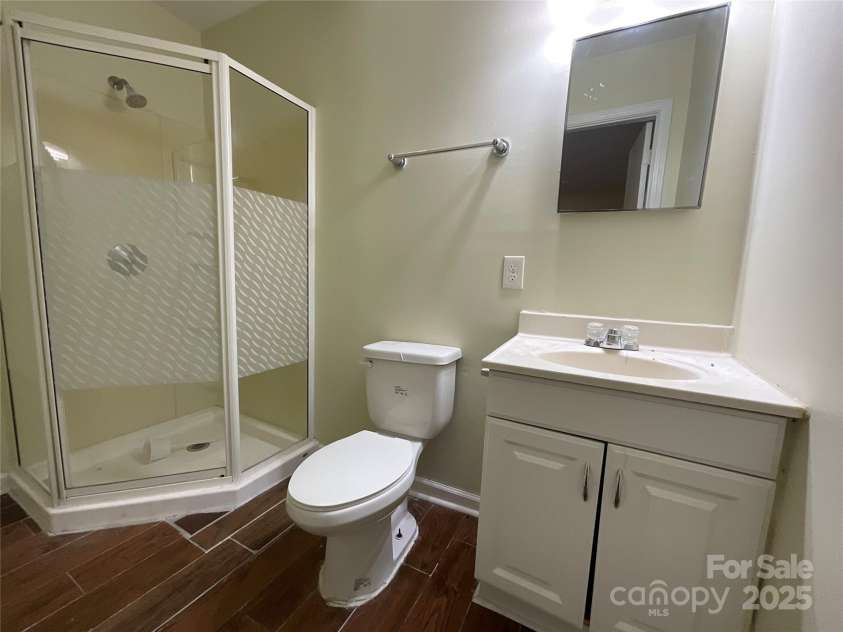 837 Corwin Drive, Charlotte, NC 28213.  MLS# CAR4234721, YatesRealty ID 2175. 