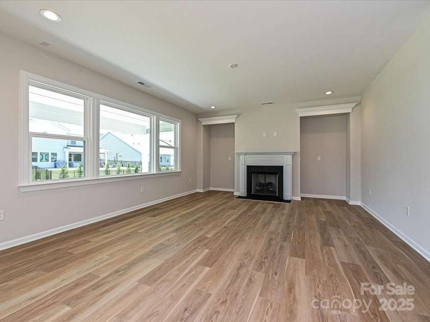 2211 Camber Drive, Gastonia, NC 28054.  MLS# CAR4222812, YatesRealty ID 21750. Family Room