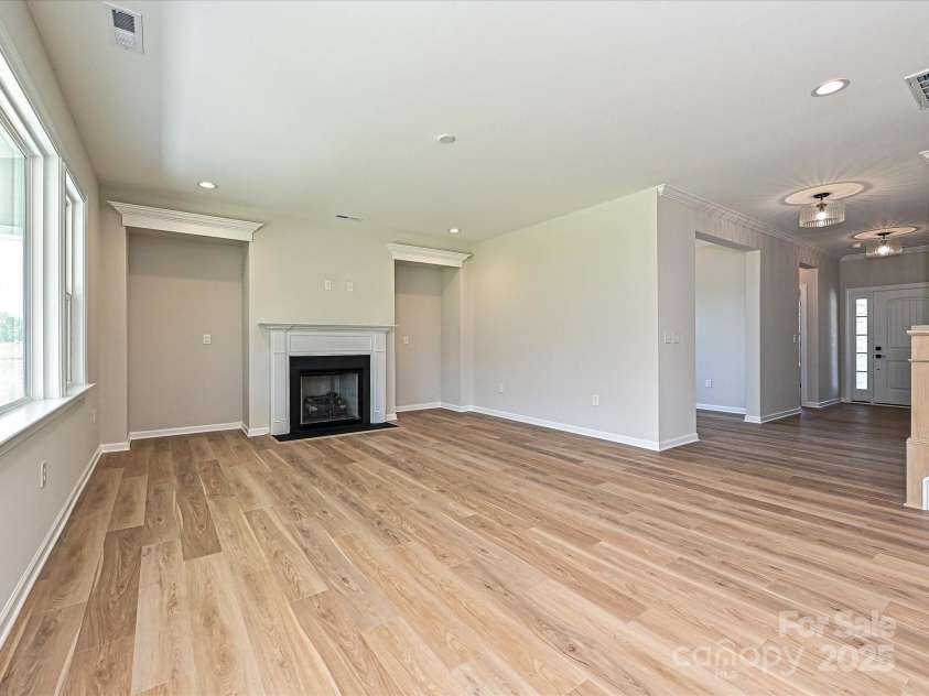 2211 Camber Drive, Gastonia, NC 28054.  MLS# CAR4222812, YatesRealty ID 21750. Family Room
