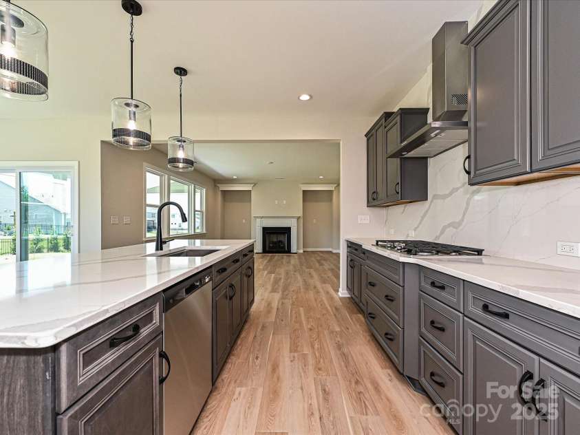 2211 Camber Drive, Gastonia, NC 28054.  MLS# CAR4222812, YatesRealty ID 21750. Kitchen/Family Room