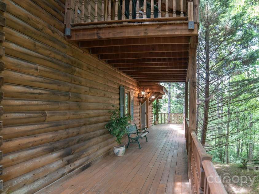 1465 Ohennesy Lane, Lenoir, NC 28645.  MLS# CAR4271925, YatesRealty ID 21752. 