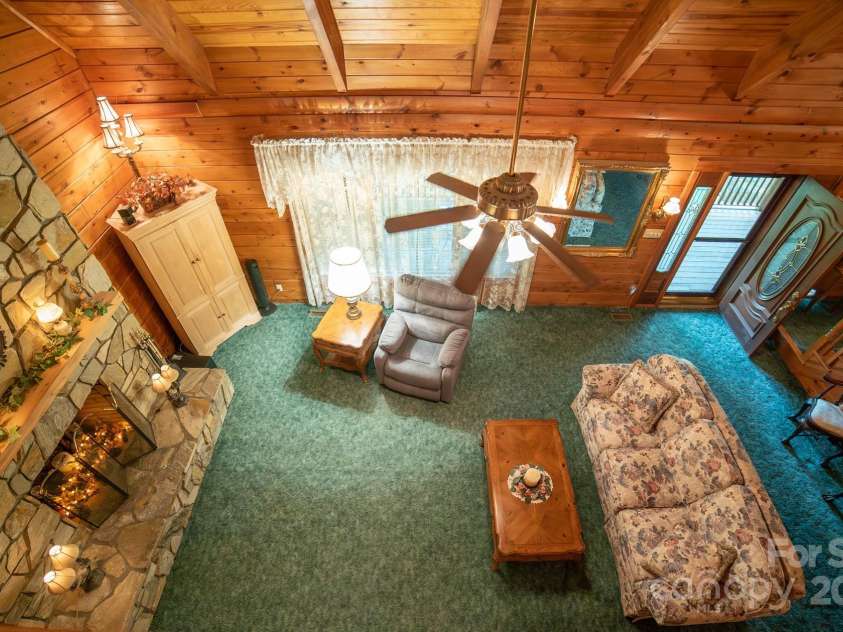 1465 Ohennesy Lane, Lenoir, NC 28645.  MLS# CAR4271925, YatesRealty ID 21752. 