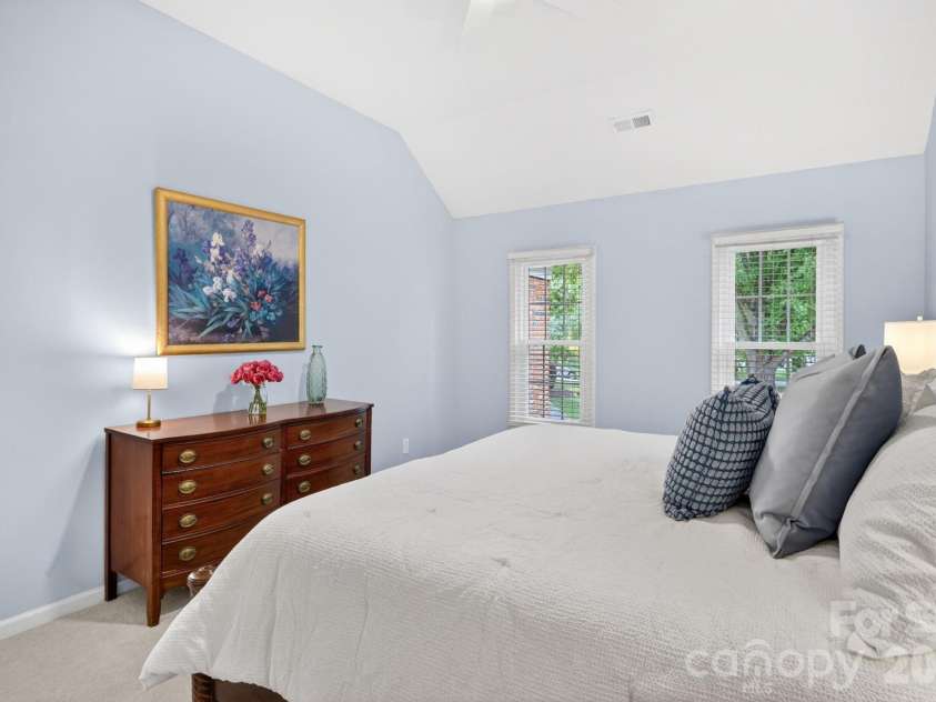 7231 Fortrose Lane, Charlotte, NC 28277.  MLS# CAR4377579, YatesRealty ID 21752. 