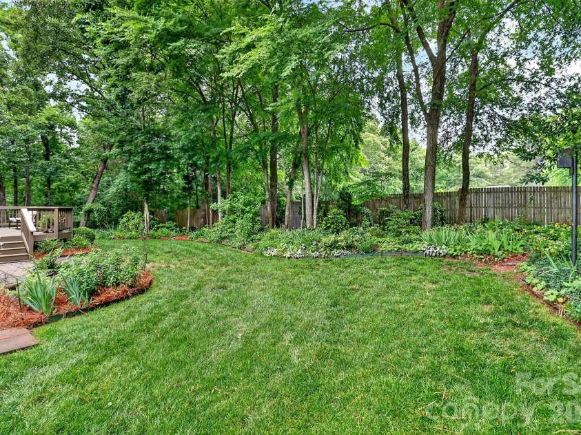 7231 Fortrose Lane, Charlotte, NC 28277.  MLS# CAR4377579, YatesRealty ID 21752. 