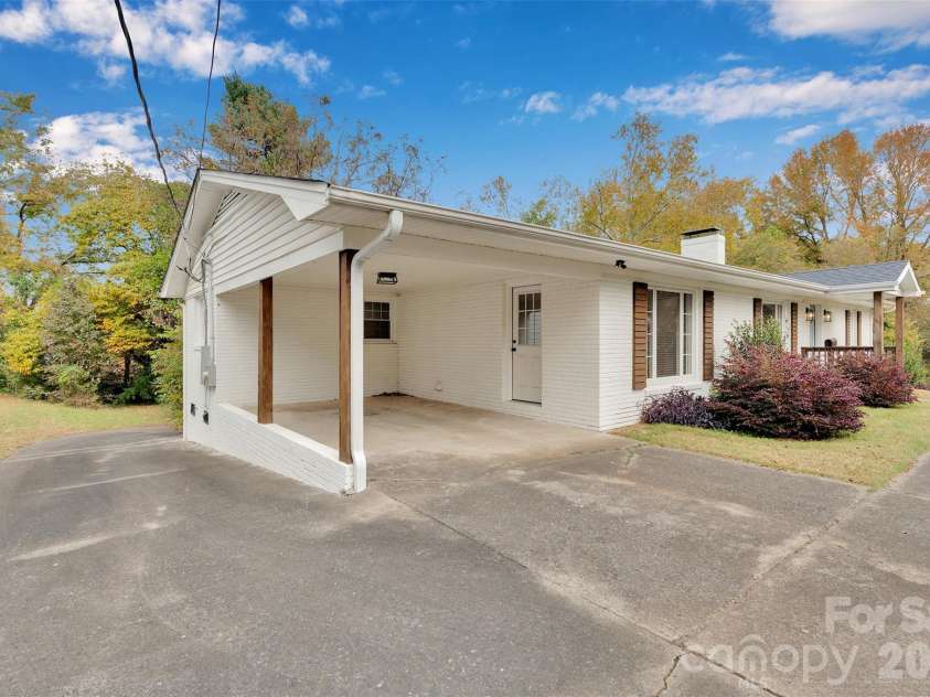 628 Westover Terrace, Shelby, NC 28150.  MLS# CAR4315960, YatesRealty ID 21753. Carport for the upper unit