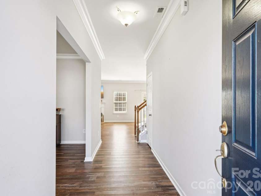 10229 Highland Creek Circle, Fort Mill, SC 29707.  MLS# CAR4347788, YatesRealty ID 21754. 