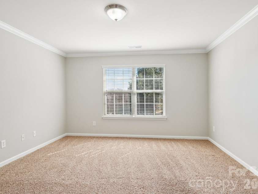 10229 Highland Creek Circle, Fort Mill, SC 29707.  MLS# CAR4347788, YatesRealty ID 21754. 